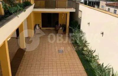 Casa à venda, 3 quartos, 1 suíte, 5 vagas, nossa senhora aparecida - uberlandia/mg