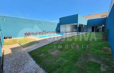 Casa à venda, 2 quartos, 7 vagas, daniel fonseca - uberlandia/mg