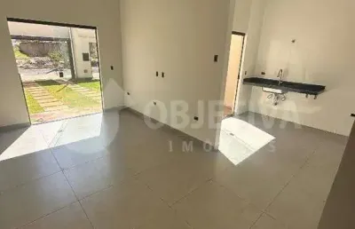 Casa à venda, 3 quartos, 1 suíte, 3 vagas, novo mundo - uberlandia/mg