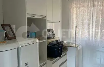 Apartamento à venda, 2 quartos, 1 suíte, 1 vaga, santa monica - uberlandia/mg
