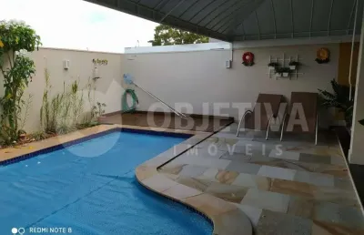 Casa em condomínio à venda, 4 quartos, 2 suítes, 4 vagas, paradiso ecologico - uberlandia/mg