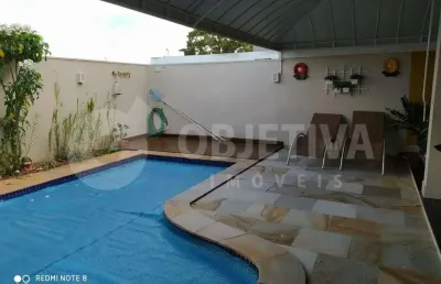 Casa em condomínio para aluguel, 4 quartos, 2 suítes, 4 vagas, paradiso ecologico - uberlandia/mg