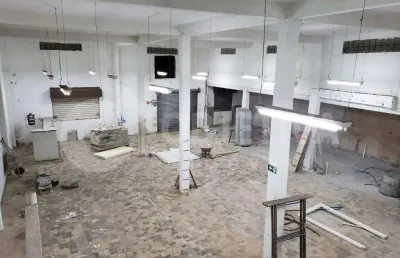 Ponto comercial para alugar no Jardim Ipanema I, Uberlândia 
