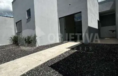 Casa à venda, 2 quartos, 1 suíte, 2 vagas, shopping park - uberlandia/mg
