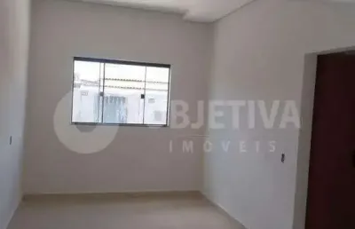 Casa à venda, 2 quartos, 1 vaga, luizote de freitas - uberlandia/mg
