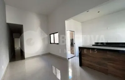 Casa à venda, 3 quartos, 1 suíte, 2 vagas, quinta alto umuarama - uberlandia/mg