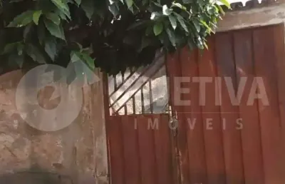 Casa à venda, 2 quartos, 2 vagas, laranjeiras - uberlandia/mg