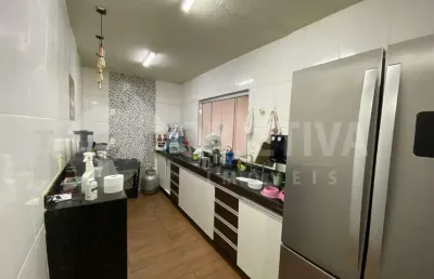 Casa à venda, 7 quartos, 1 suíte, 2 vagas, jardim holanda - uberlandia/mg