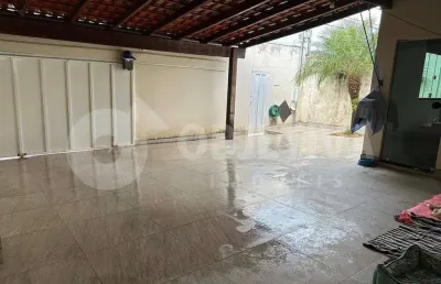 Casa à venda, 3 quartos, 1 suíte, 2 vagas, jardim holanda - uberlandia/mg