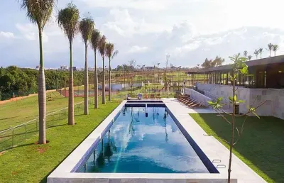 Casa em condomínio à venda, 3 quartos, 3 suítes, 4 vagas, alphaville 2 - uberlandia/mg