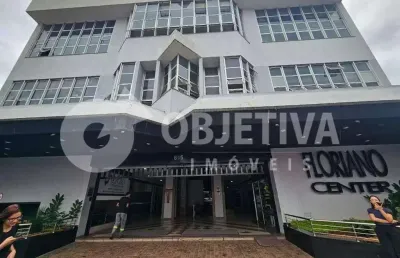 Sala comercial para alugar no Centro, Uberlândia 