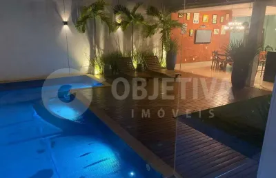 Excelente casa mobiliada no bairro karaiba setor sul de uberlândia disponível para venda