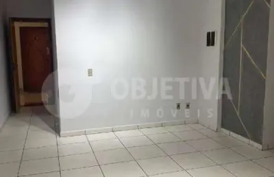Apartamento à venda, 2 quartos, 1 suíte, 2 vagas, alto umuarama - uberlandia/mg