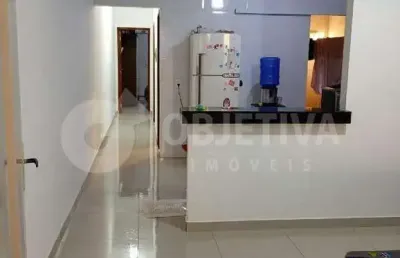 Casa à venda, 2 quartos, 1 suíte, 1 vaga, jardim brasilia - uberlandia/mg