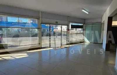 Ponto comercial para alugar em Carajás, Uberlândia 