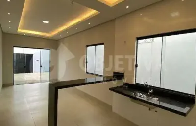 Casa à venda, 2 quartos, 1 suíte, 3 vagas, laranjeiras - uberlandia/mg