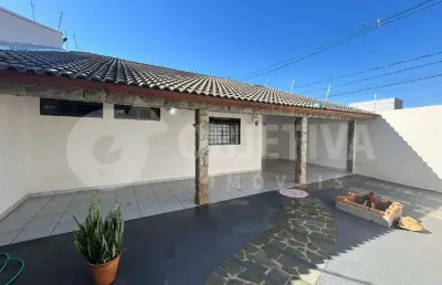 Casa à venda, 4 quartos, 1 suíte, 3 vagas, vigilato pereira - uberlandia/mg