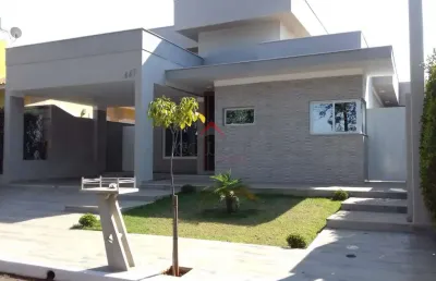 Casa em condomínio fechado com 3 quartos para alugar no Aeroporto, Araçatuba 