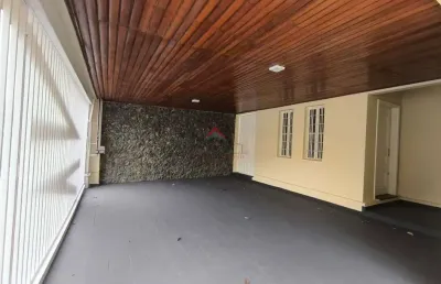 Casa com 3 quartos para alugar na Vila Nova, Araçatuba 