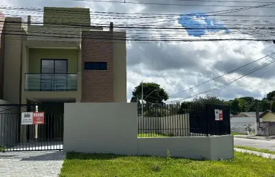 Sobrado com terraço, com 3 quartos sendo 1 suíte - boa vista - pr.