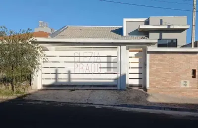 Casa com 4 quartos à venda no central parque, botucatu , 800 m2 por r$ 840.000