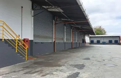 Barracão / Galpão / Depósito com 10 salas à venda no Cumbica, Guarulhos 