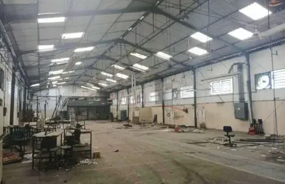 Barracão / galpão / depósito com 5 salas para alugar no socorro, são paulo , 2400 m2 por r$ 80.000
