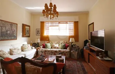 Casa com 3 quartos à venda na Rua Groenlândia, --, Jardim Paulista, São Paulo