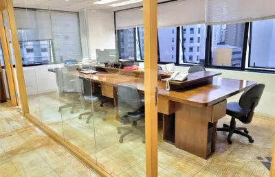 Sala comercial para alugar na Rua Joaquim Floriano, --, Jardim Europa, São Paulo