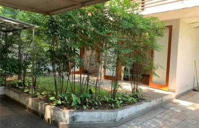 Casa com 3 quartos à venda na Rua Groenlândia, --, Jardim América, São Paulo