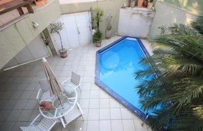 Casa com 3 quartos à venda na Avenida das Corujas, --, Vila Madalena, São Paulo