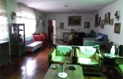 Casa com 5 quartos à venda na Rua Aliança Liberal, --, Lapa, São Paulo