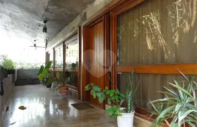 Casa com 5 quartos à venda na Rua Mário Guastini, --, Alto de Pinheiros, São Paulo