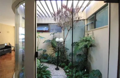 Casa com 4 quartos à venda na Rua Monsenhor Passos, --, Vila Madalena, São Paulo
