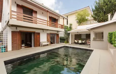 Casa com 5 quartos à venda na Rua Engenheiro Sá Rocha, --, Alto de Pinheiros, São Paulo