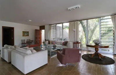 Casa com 4 quartos à venda na Rua Caracá, --, Vila Madalena, São Paulo