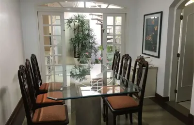 Casa com 3 quartos à venda na Rua Caminha de Amorim, --, Vila Madalena, São Paulo