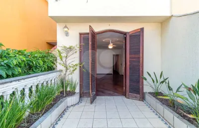Casa com 3 quartos à venda na Rua José Augusto Penteado, --, Sumaré, São Paulo