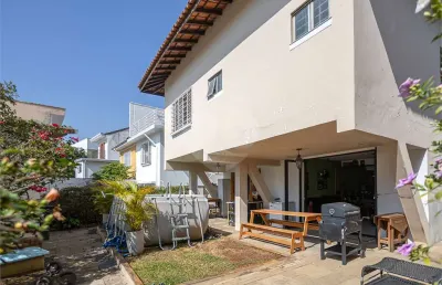 Casa com 4 quartos à venda na Rua Tordesilhas, --, Lapa, São Paulo