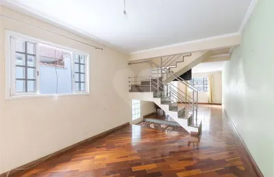 Casa com 3 quartos à venda na Rua Coelho de Carvalho, --, Alto de Pinheiros, São Paulo