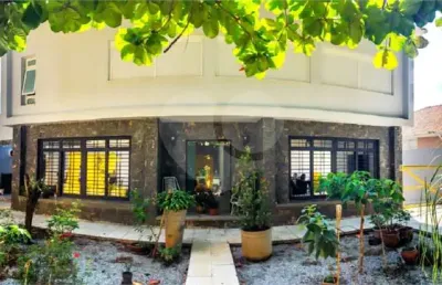 Sobrado com 5 quartos à venda ou para locação em lapa - sp