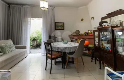 Casa com 2 quartos à venda na Rua Sumidouro, --, Pinheiros, São Paulo
