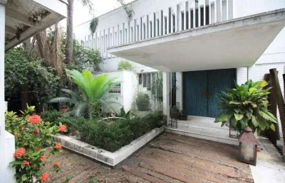Casa com 4 quartos à venda em alto de pinheiros - sp