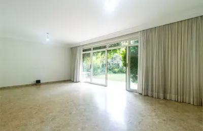 Casa com 3 quartos à venda na Rua Tremembé, --, Sumaré, São Paulo