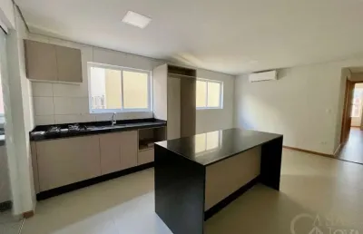 Apartamento completo com 2 quartos á venda na zona 07 em maringá