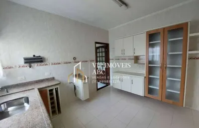 Casa com 3 quartos à venda na Rua Evaristo de Morais, Jardim Stella, Santo André
