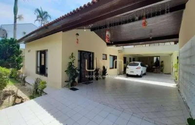 Casa com 6 dormitórios à venda, 405 m² por r$ 2.700.000,00 - santa mônica - florianópolis/sc