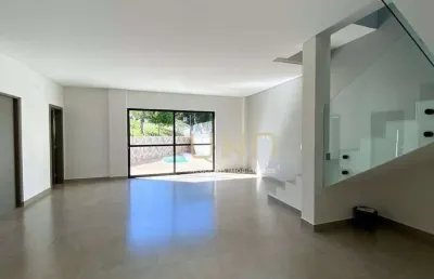 Casa com 3 dormitórios à venda, 240 m² por r$ 1.880.000,00 - córrego grande - florianópolis/sc