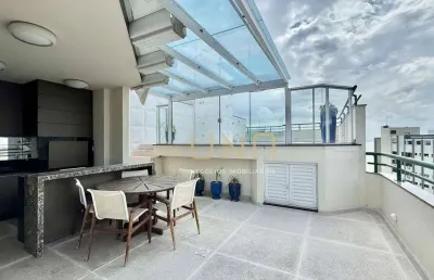Cobertura duplex exclusiva no coração da cidade  vista beira-mar