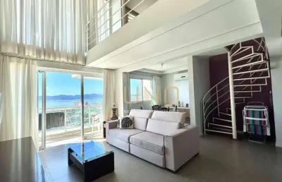 Duplex de 01 dormitórios com vista mar de tirar o fôlego, em condomínio club.